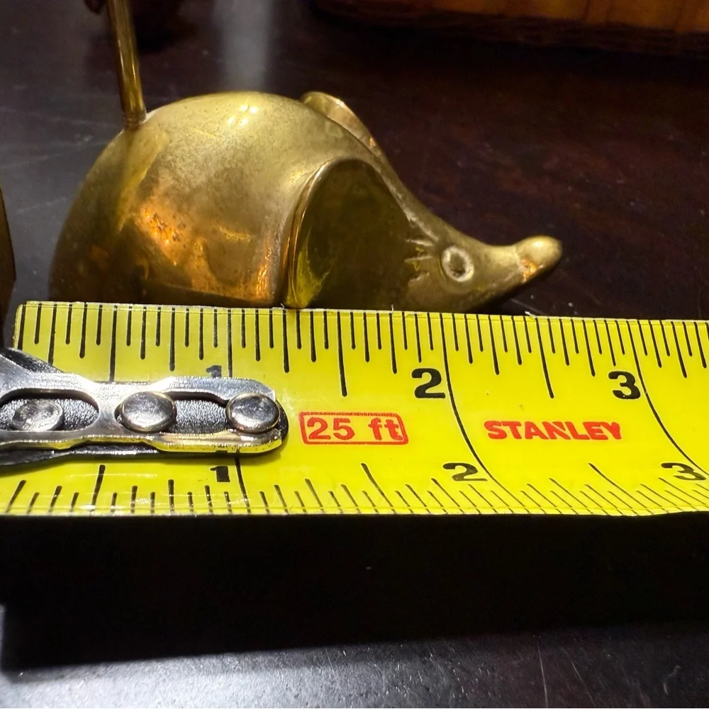 Vintage Solid‎ Brass Gold Mouse with long tail notes or rings holder by GATCO